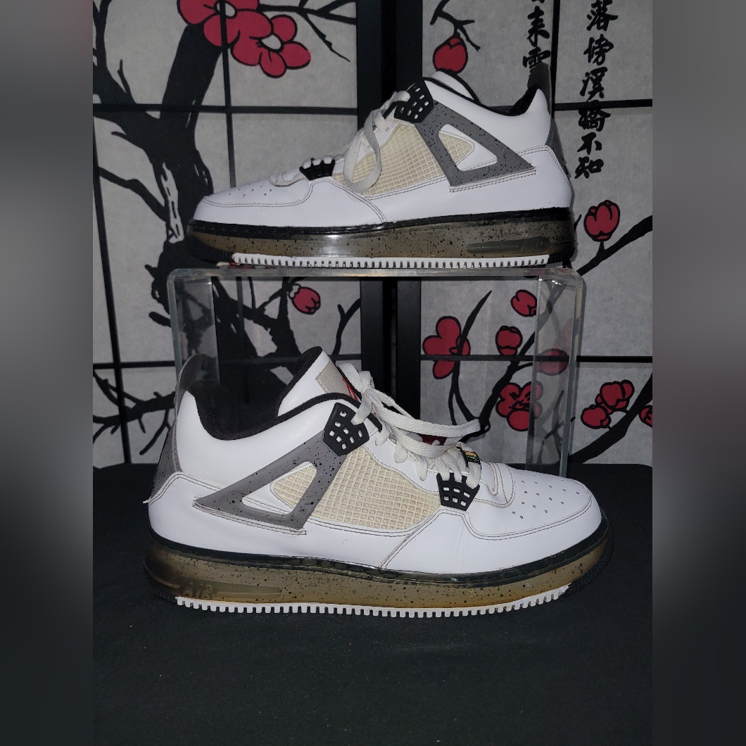 Jordan 4 Fusions White Cement